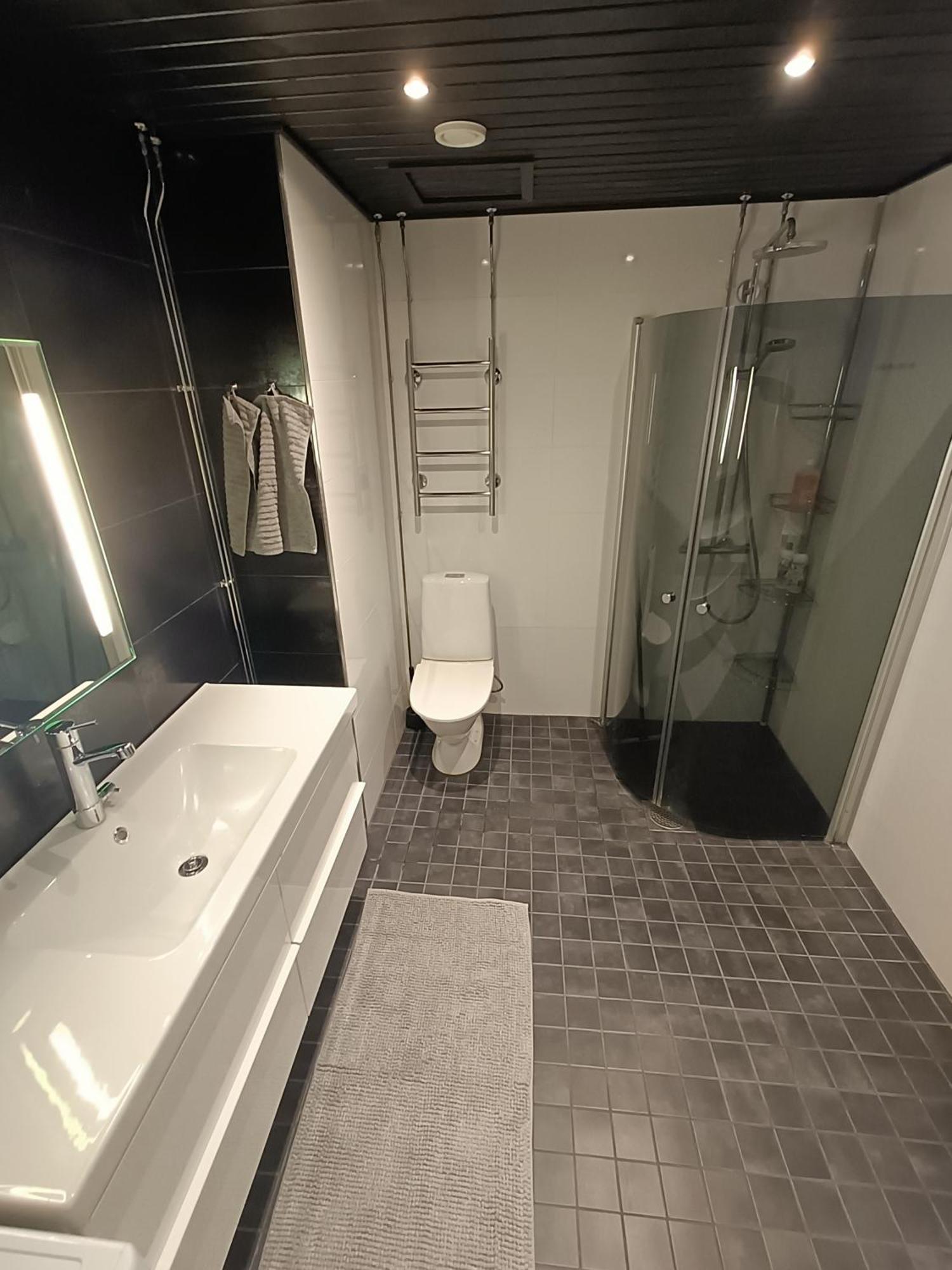 Big 88M2 Apartment In The Center Rovaniemi Exterior foto
