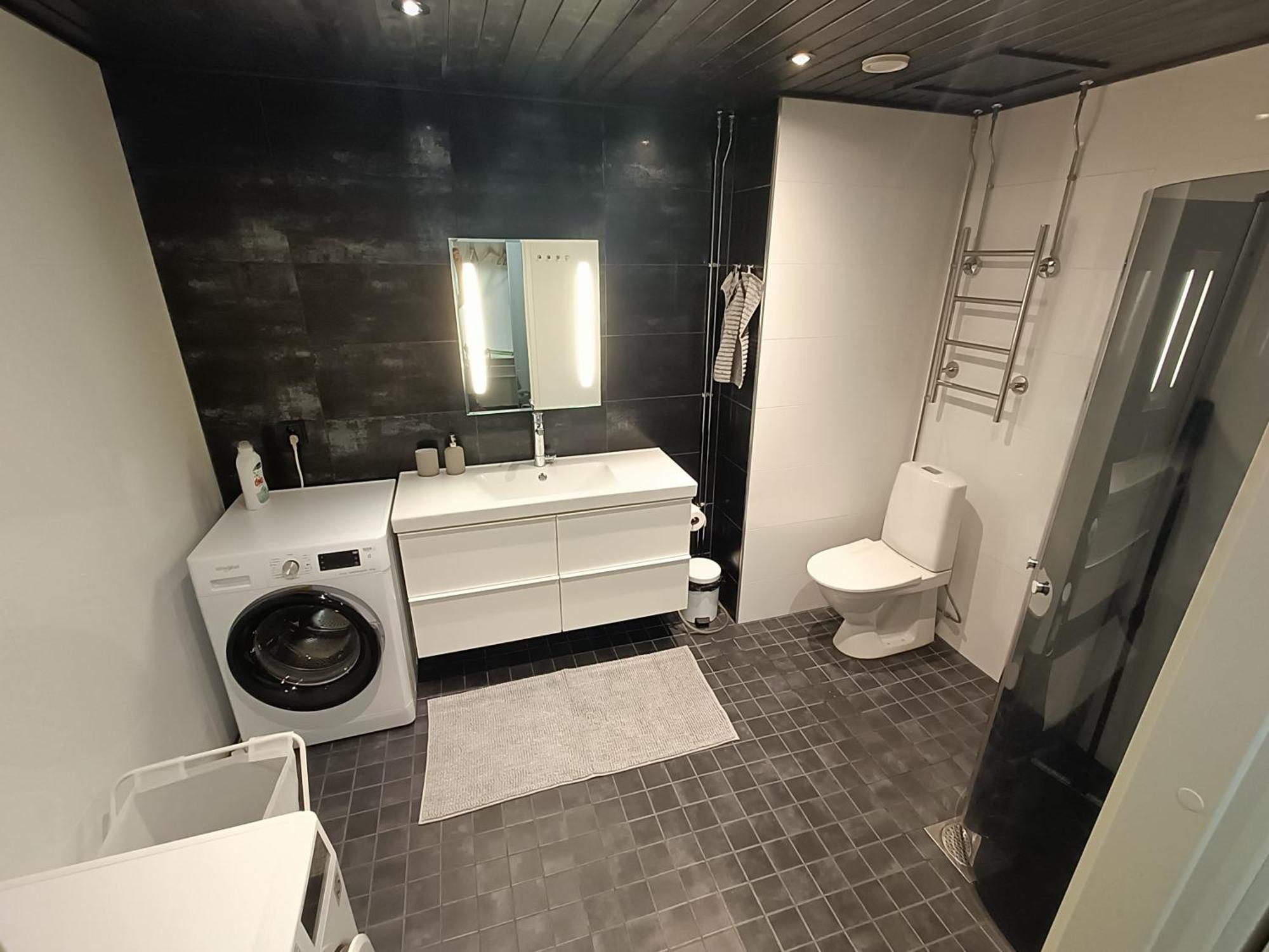 Big 88M2 Apartment In The Center Rovaniemi Exterior foto